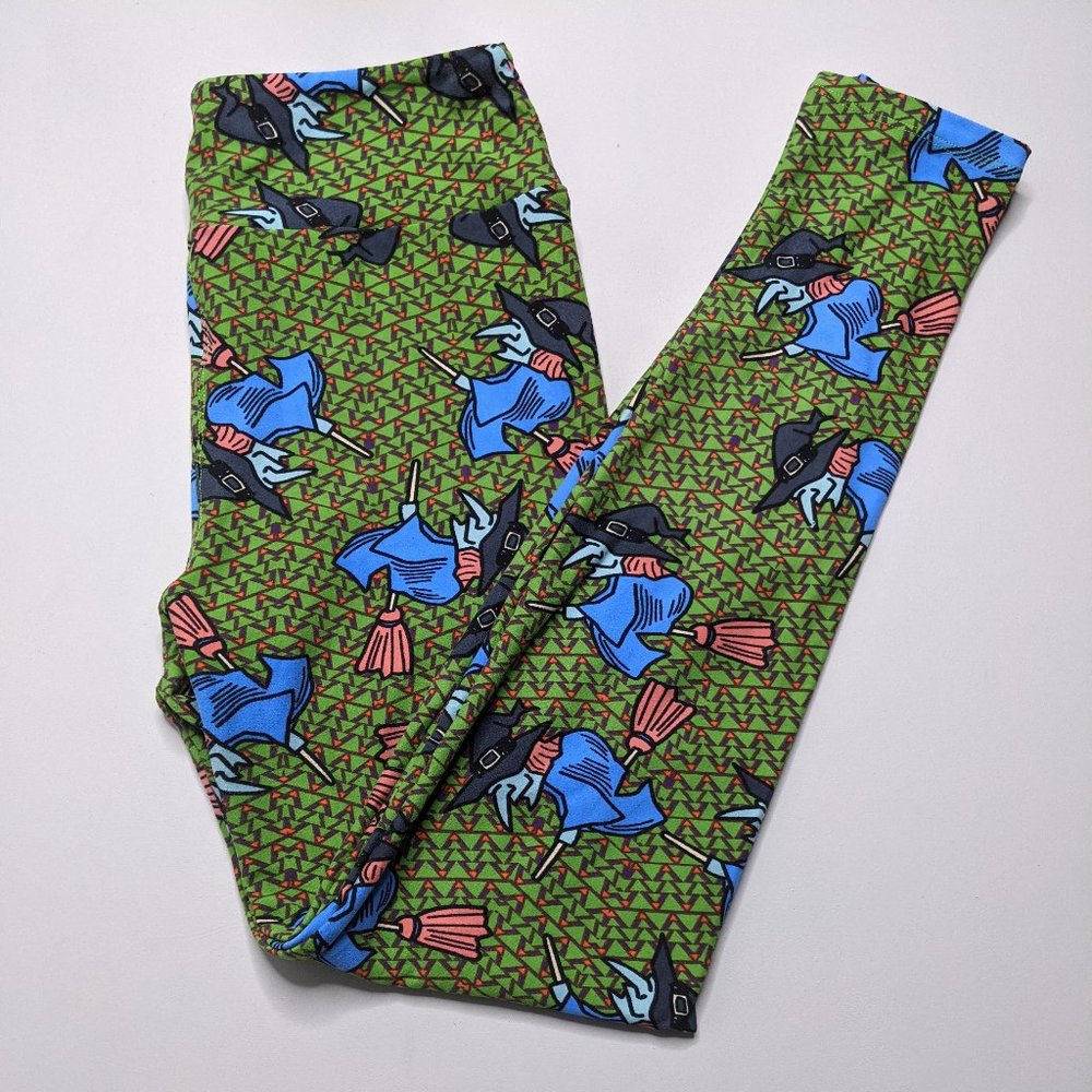 Green Witch Spooky Halloween Leggings (OS)  LuLaRoe
